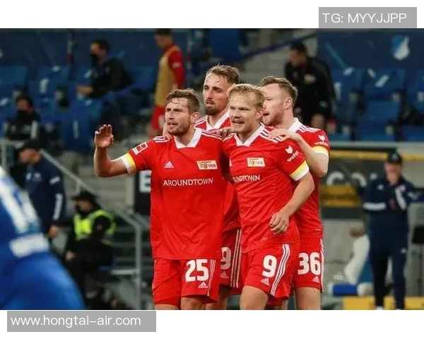 法甲激战梅斯迎战兰斯双方全力争胜争夺宝贵积分